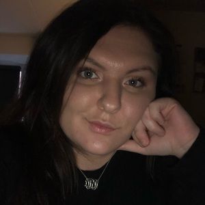 Meet your Posher, Deanna